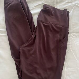 Uniqlo Women's Chocolate Brown/dark plum legging